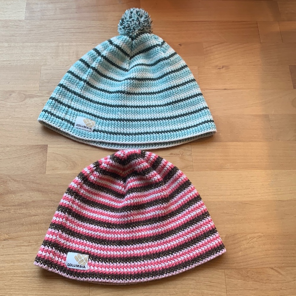 COLUMBIA  - 2 Women’s Beanies
